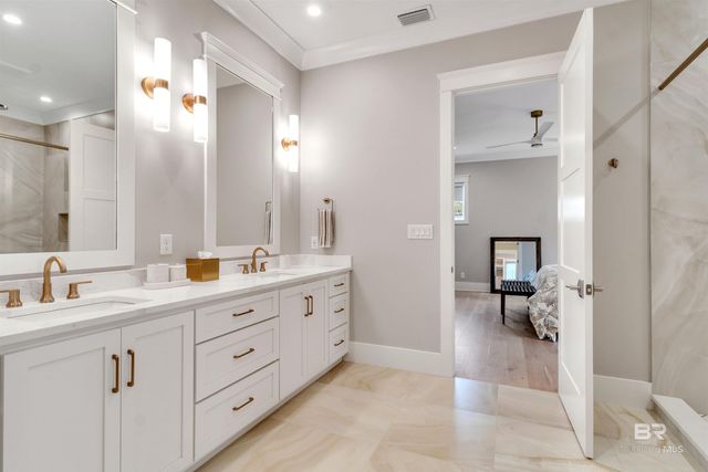 868 Inlet Circle, Gulf Shores, AL 36542