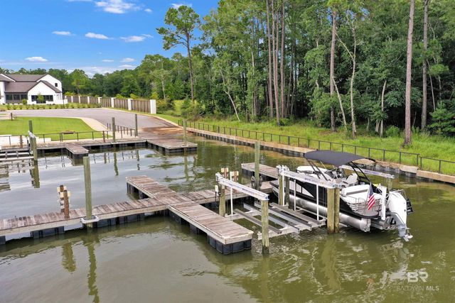 868 Inlet Circle, Gulf Shores, AL 36542