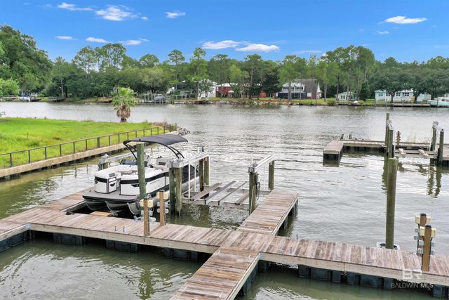 868 Inlet Circle, Gulf Shores, AL 36542