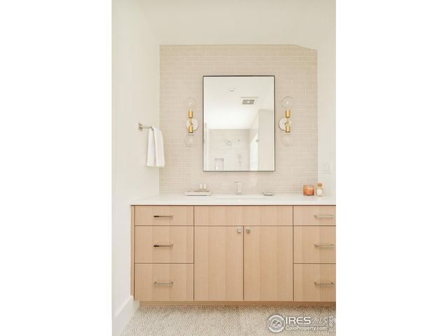 656 Juniper Ave, Boulder, CO 80304