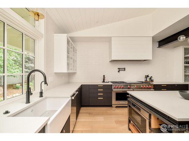 656 Juniper Ave, Boulder, CO 80304