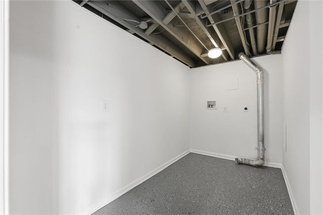 9809 E 82nd Terrace, Raytown, MO 64138