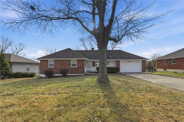 9809 E 82nd Terrace, Raytown, MO 64138