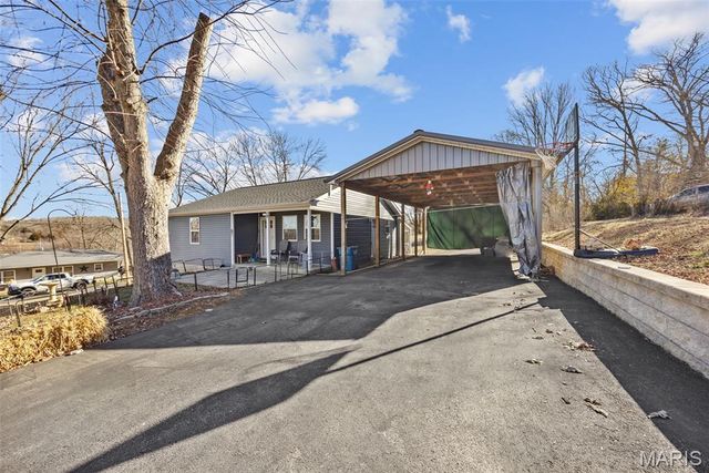 1003 N. Mine Street, Potosi, MO 63664