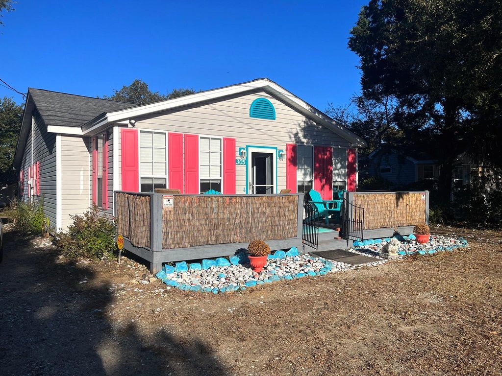 305 Chester St., Myrtle Beach, SC 29577 — exterior