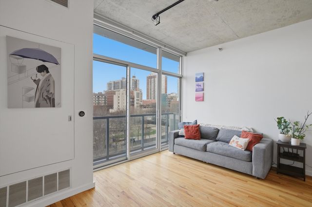 1620 S Michigan Avenue 418, Chicago, IL 60616