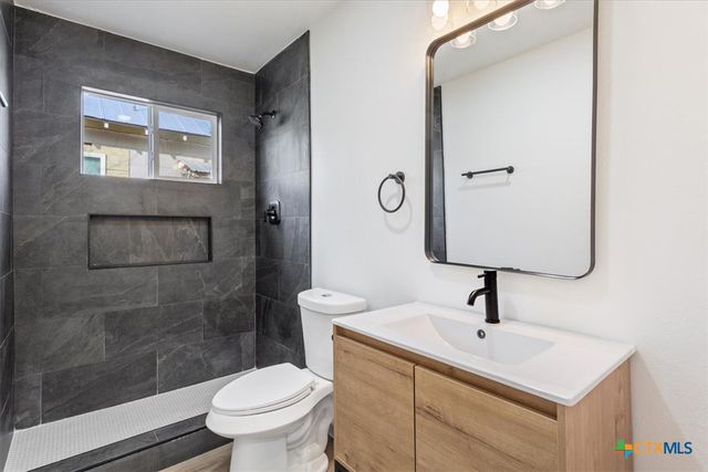 707 S 13th Street, Temple, TX 76504