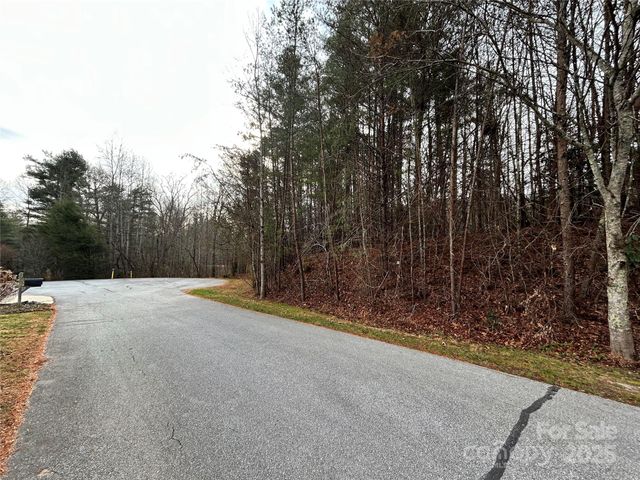 00 Cyprus Creek Lane 22, Hendersonville, NC 28791