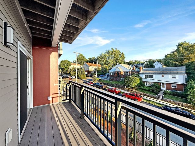 10 Franklin Ave 300, Revere, MA 02151
