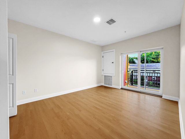 10 Franklin Ave 300, Revere, MA 02151