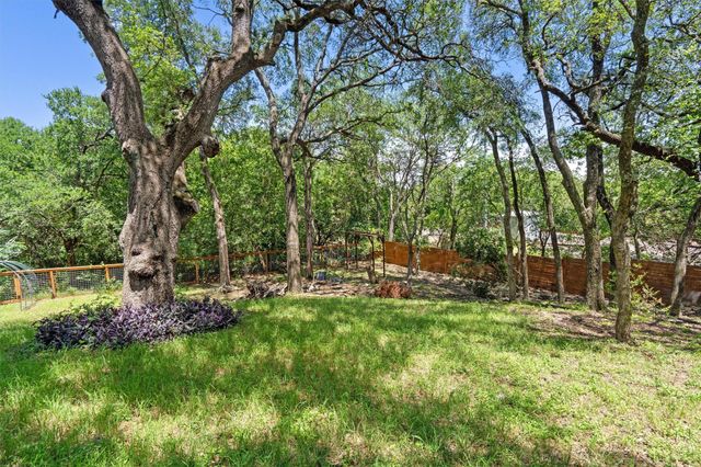 8353 Steamline CIR, Austin, TX 78745