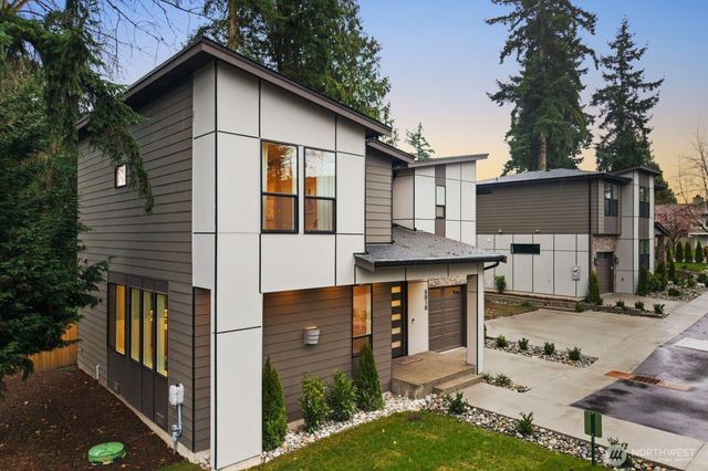 5010 114th Avenue NE, Kirkland, WA 98033