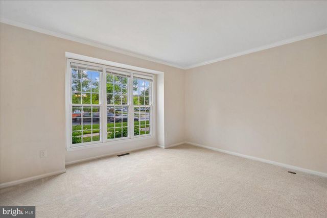 2047 FEATHERWOOD ST, Silver Spring, MD 20904