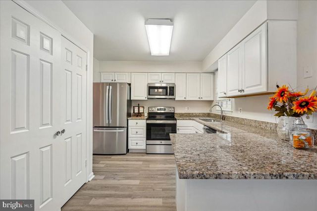 2047 FEATHERWOOD ST, Silver Spring, MD 20904