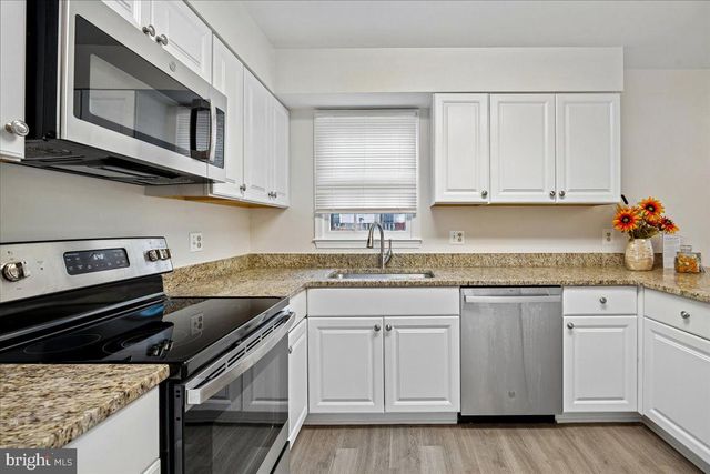 2047 FEATHERWOOD ST, Silver Spring, MD 20904