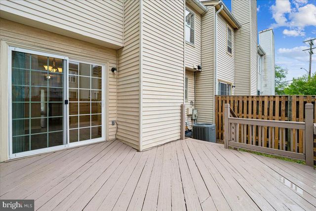 2047 FEATHERWOOD ST, Silver Spring, MD 20904