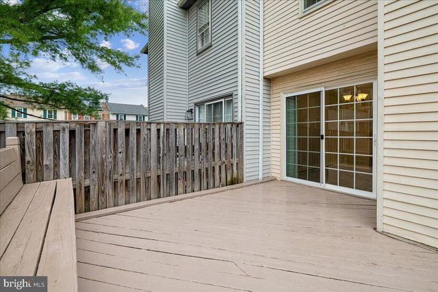 2047 FEATHERWOOD ST, Silver Spring, MD 20904