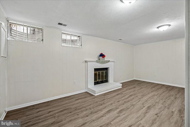 2047 FEATHERWOOD ST, Silver Spring, MD 20904