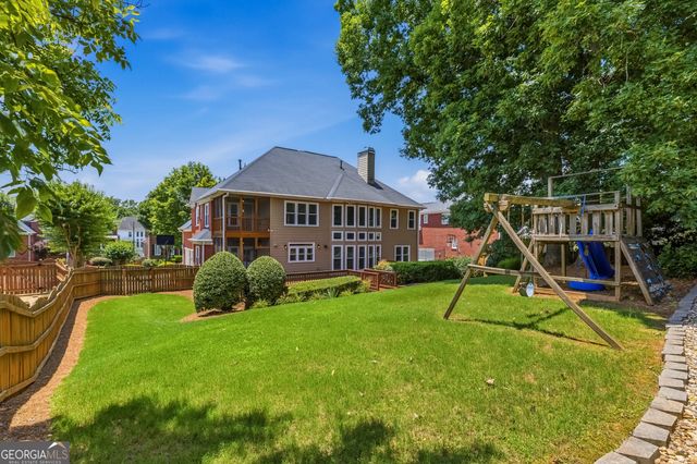 2815 Arabian Trail NE, Marietta, GA 30062