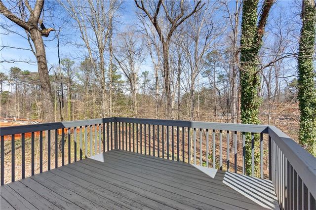 400 Camilla SW Circle, Mableton, GA 30126