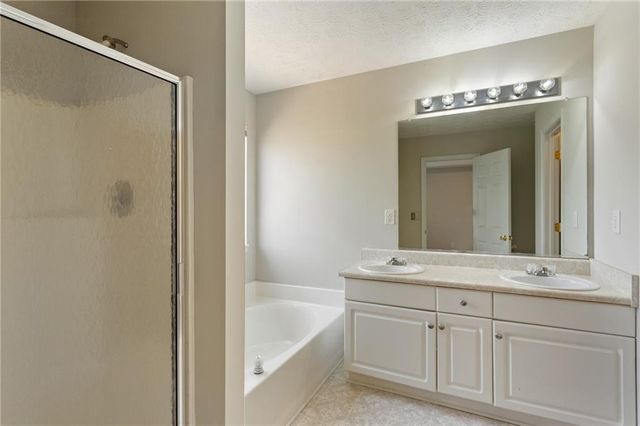 400 Camilla SW Circle, Mableton, GA 30126