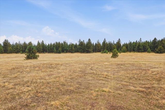623 W Slaton Ln, Deer Park, WA 99006