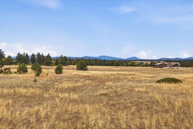 623 W Slaton Ln, Deer Park, WA 99006