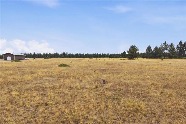 623 W Slaton Ln, Deer Park, WA 99006