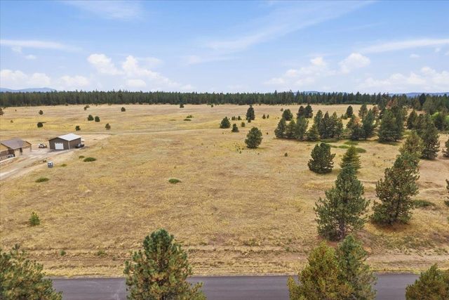 623 W Slaton Ln, Deer Park, WA 99006