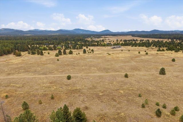 623 W Slaton Ln, Deer Park, WA 99006