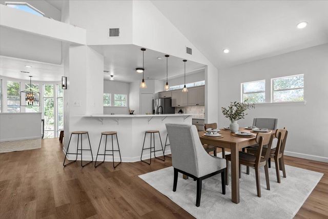 210 Finn ST, Austin, TX 78734