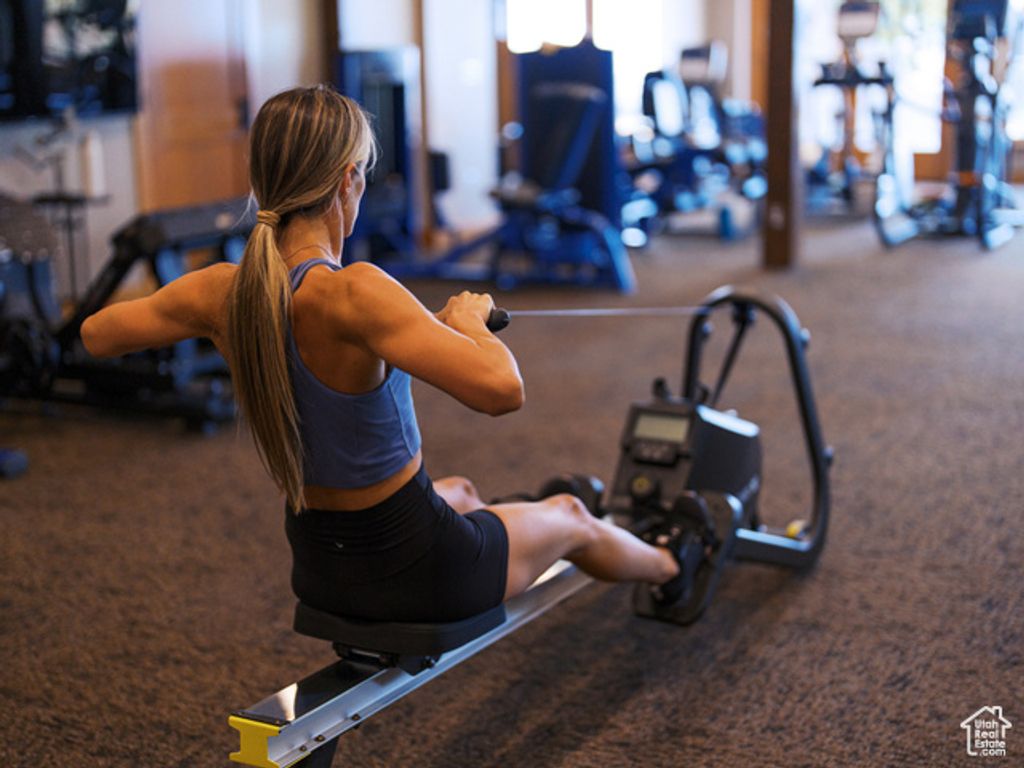 Image 9 of property listing at 826 S Summit Creek Dr Unit 44, Woodland Hills, UT 84653