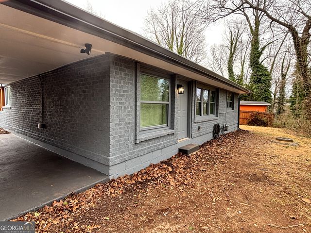 1739 Carter Circle, Atlanta, GA 30344