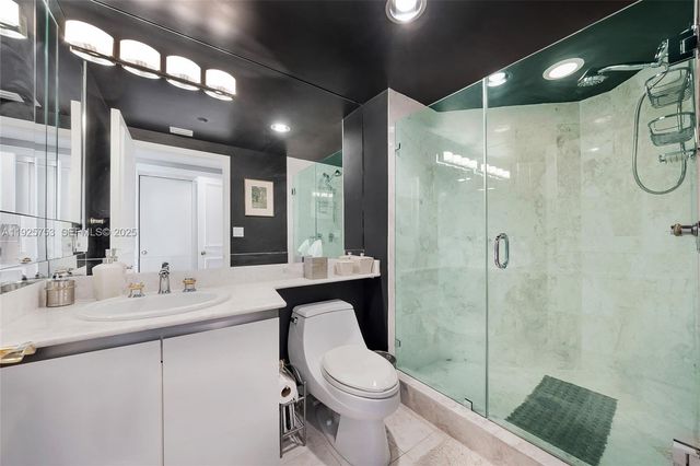 2600 Island Blvd 301, Aventura, FL 33160