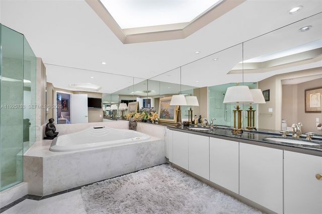 2600 Island Blvd 301, Aventura, FL 33160