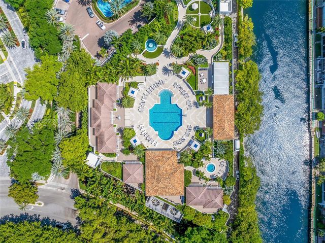 2600 Island Blvd 301, Aventura, FL 33160