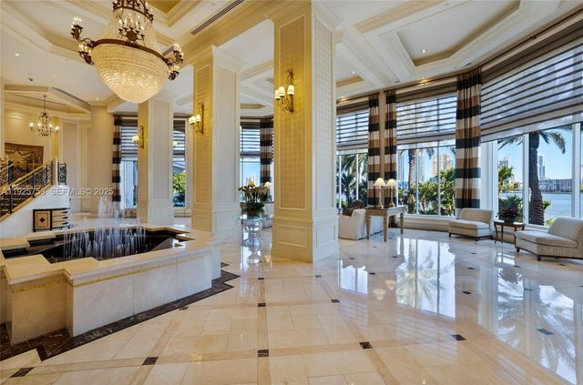 2600 Island Blvd 301, Aventura, FL 33160