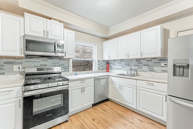 5007 N Lawndale Avenue, Chicago, IL 60625