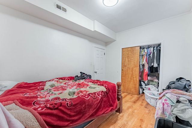 5007 N Lawndale Avenue, Chicago, IL 60625