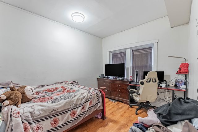 5007 N Lawndale Avenue, Chicago, IL 60625
