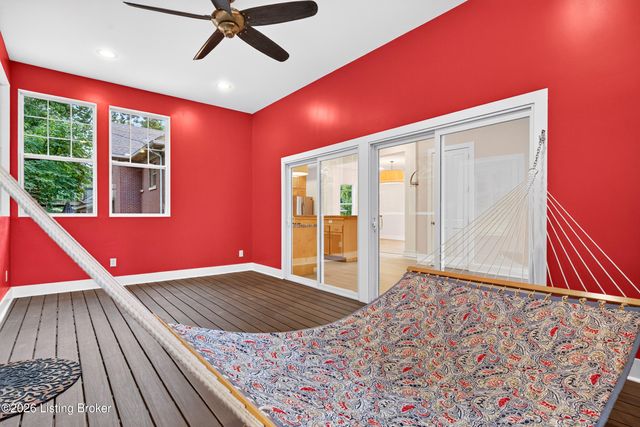 1854 Trevilian Way, Louisville, KY 40205