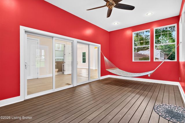1854 Trevilian Way, Louisville, KY 40205