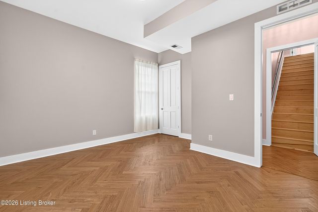 1854 Trevilian Way, Louisville, KY 40205