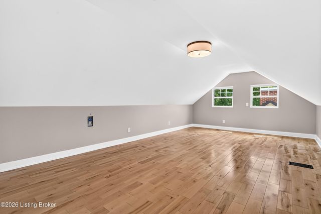 1854 Trevilian Way, Louisville, KY 40205