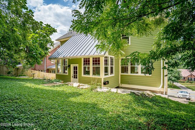 1854 Trevilian Way, Louisville, KY 40205