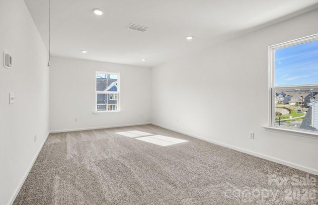 549 Cottage Garden Lane, Belmont, NC 28012