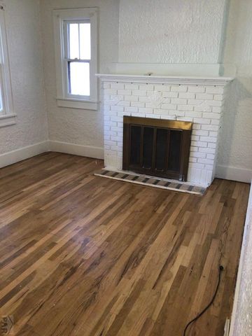 308-310 Michigan St, Pueblo, CO 81004