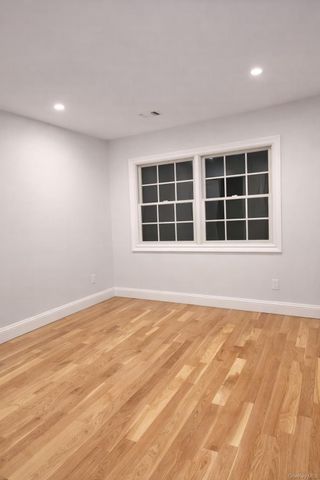 15121 17th Avenue, Whitestone, NY 11357