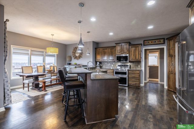 2714 N HWS Cleveland Boulevard, Omaha, NE 68116