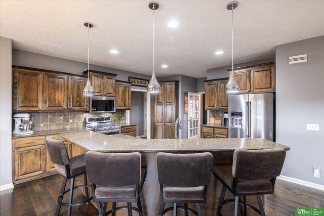 2714 N HWS Cleveland Boulevard, Omaha, NE 68116